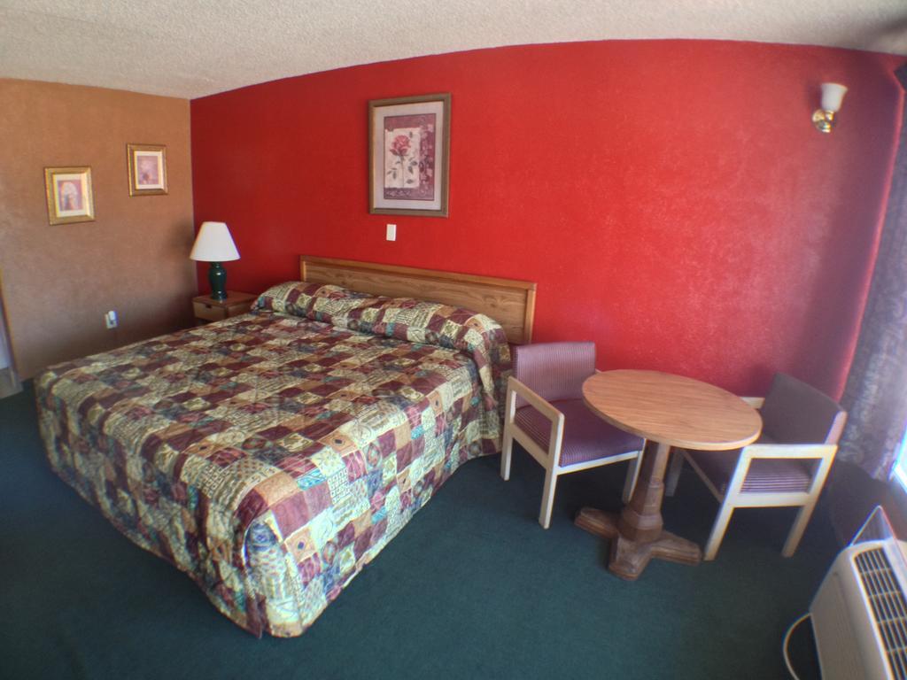 أوستن Budget Inn Motel الغرفة الصورة