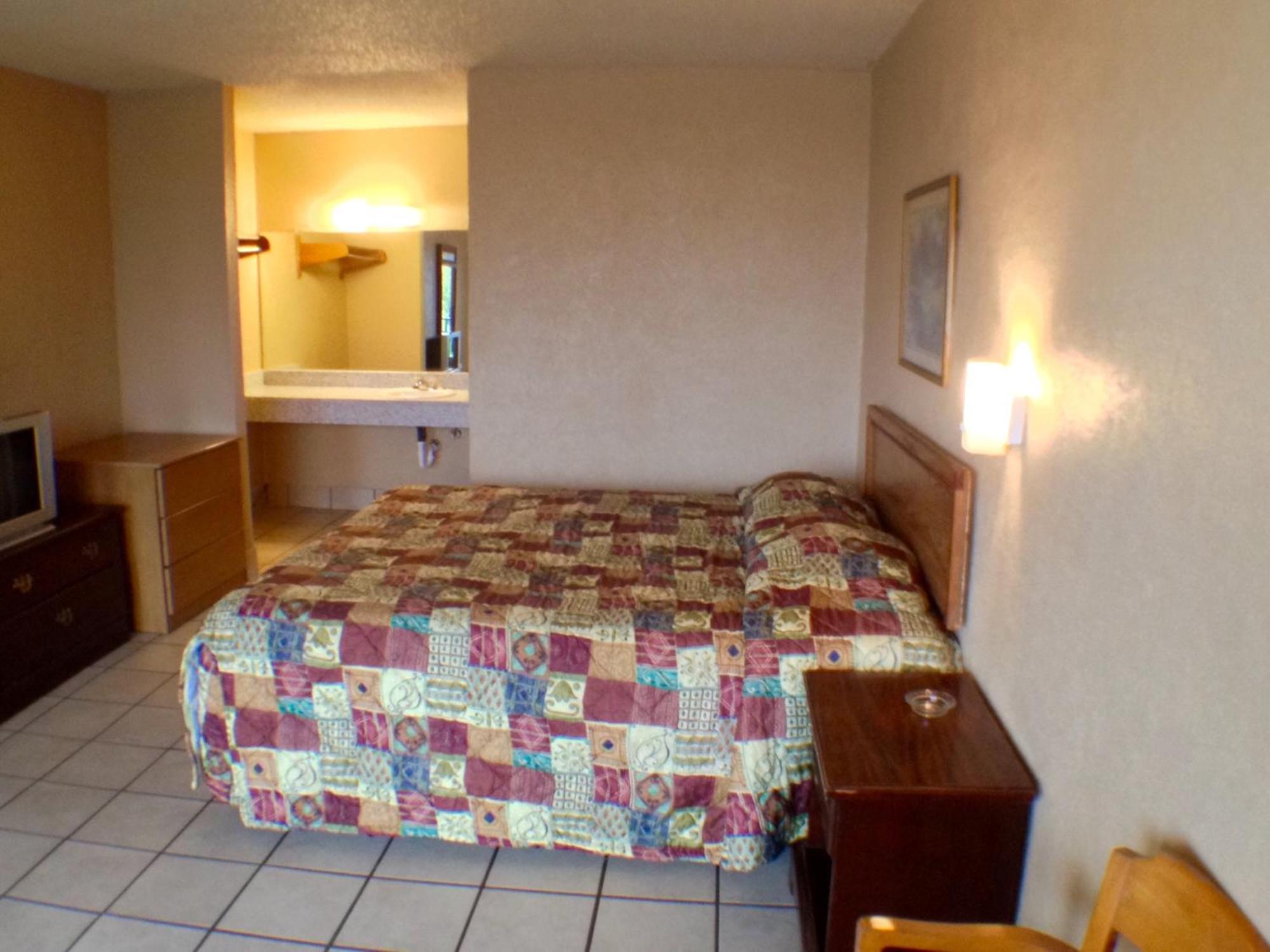أوستن Budget Inn Motel الغرفة الصورة